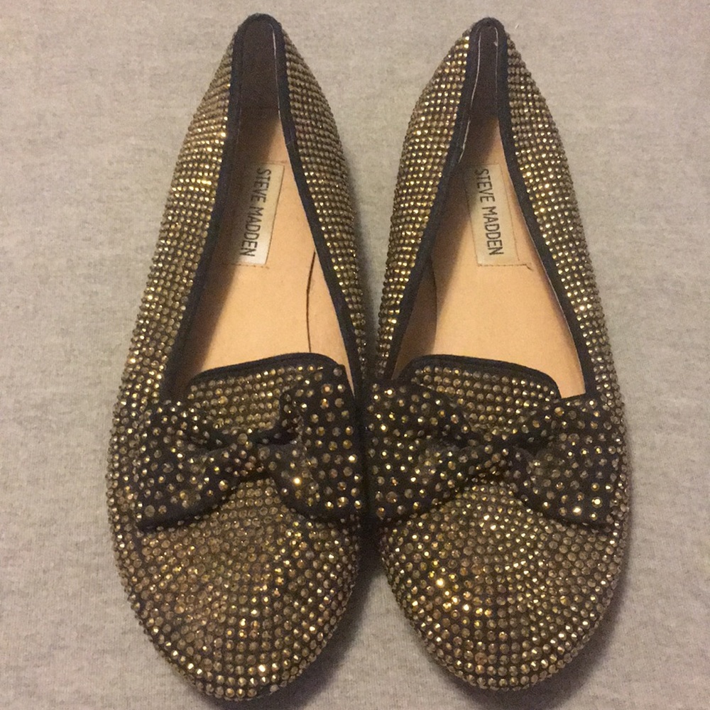 STEVE MADDEN black & gold crystal accented loafers
